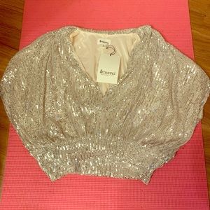 NWT Sequin Silver Top